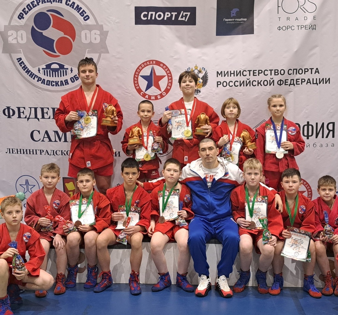 Самбисты ск самбо снегири и тренер Бикмуллин Дим Рашидович Спортивный клуб Самбо Снегири